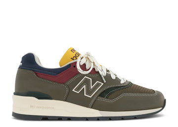 New Balance 997 MiUSA Aimé Leon Dore Dark Moss Angora