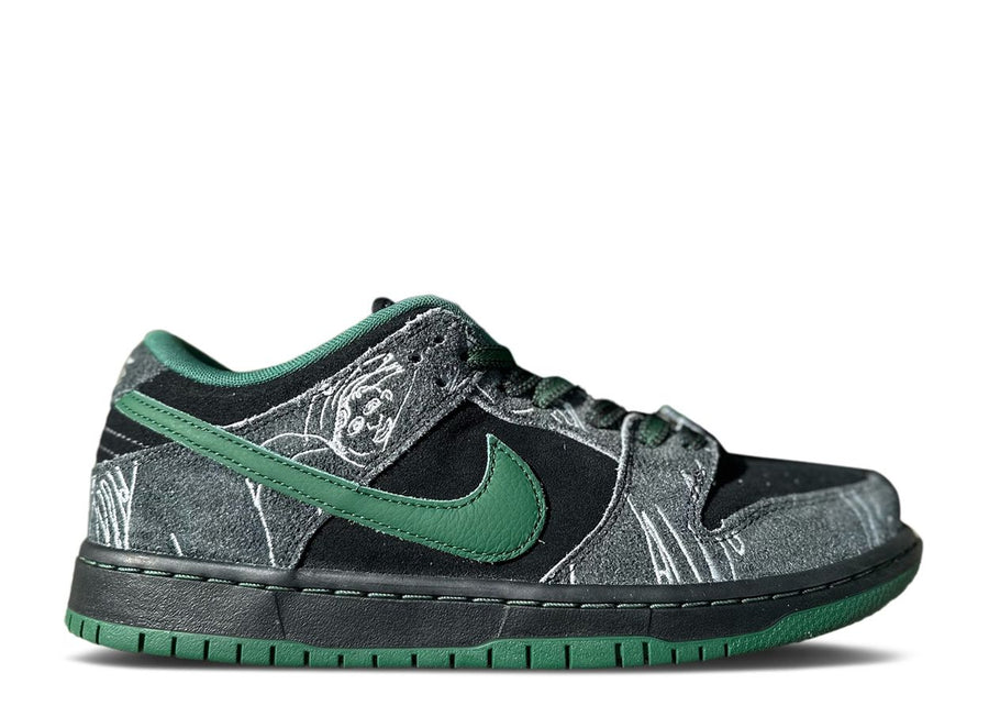 Nike SB Dunk Low There Skateboards