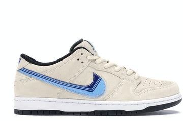 nike womens pegasus 29 size 6.5 jeans for sale